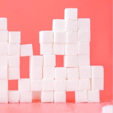 picture of a moutain of sugar cubes